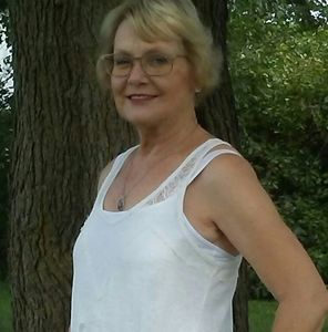 Meet your Posher, Shirley